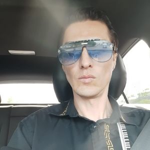Meet your Posher, Dyrman